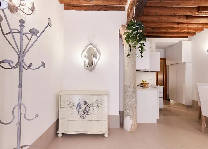 Casa Rialto The Most Central With Ac Wifi 公寓 *